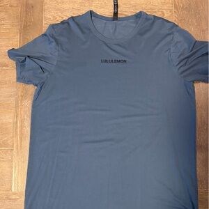 lululemon athletica Blue Short Sleeve Tee
